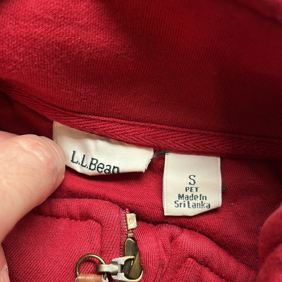 L.L. Bean Quilted Quarter-Zip Pullover (Petite Small) - Picture 5 of 6